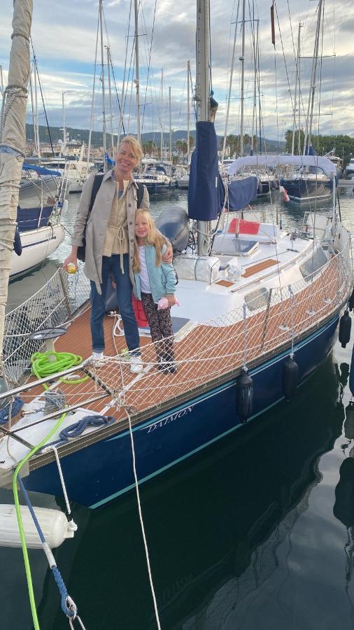 Welcome Aboard Yacht Cruiser! マタロー エクステリア 写真